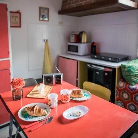 The Vintage Bed And Broc' Apartament